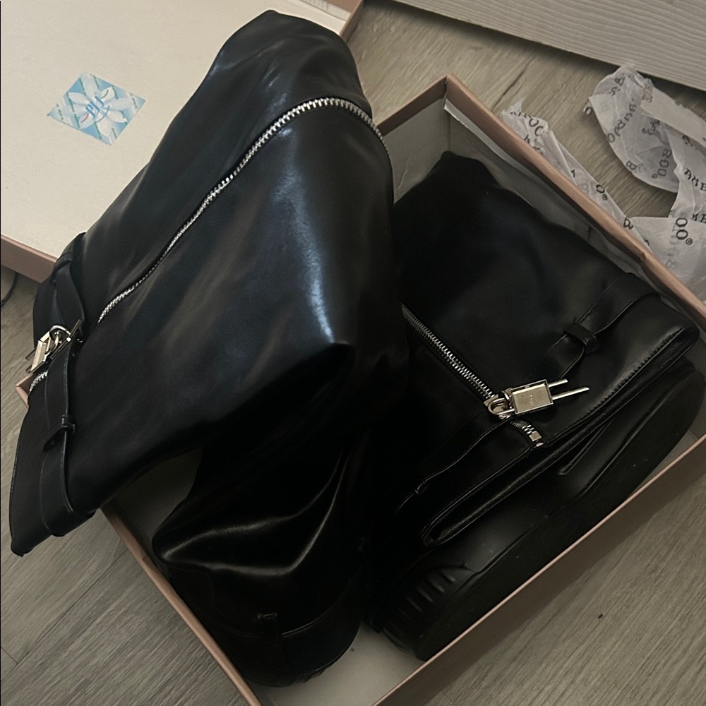 Sleek Black Over the Knee Boots